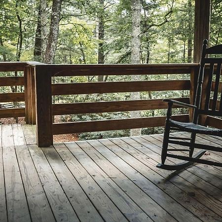 Deer Run Cabin At 36 North - Hot Tub Purlear Exterior foto