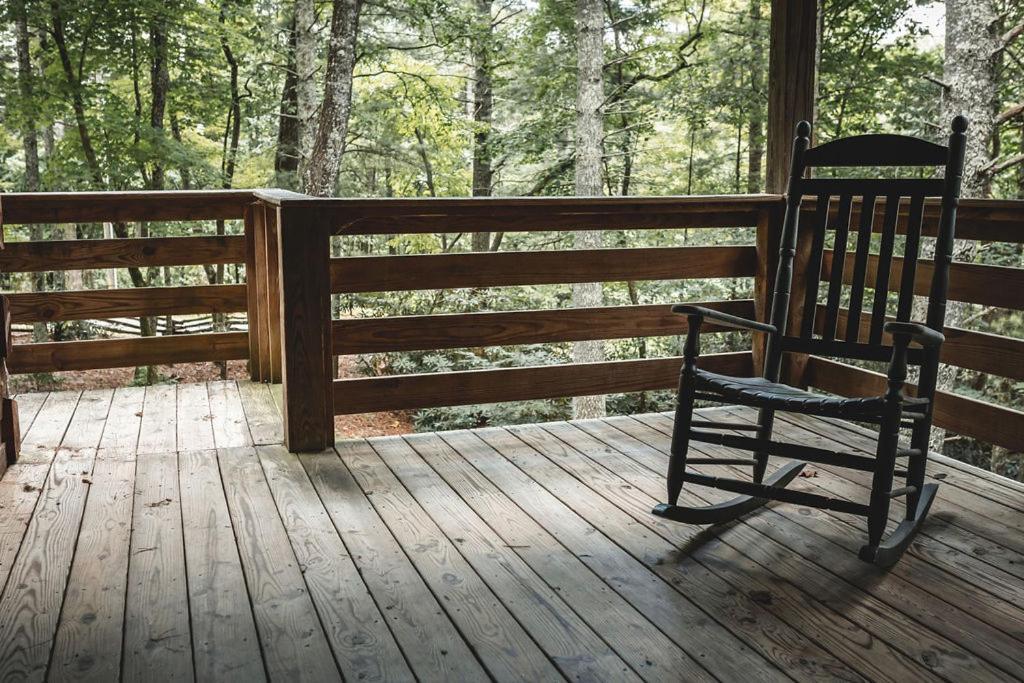Deer Run Cabin At 36 North - Hot Tub Purlear Exterior foto