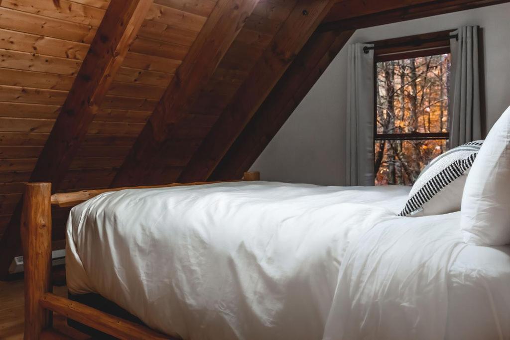 Deer Run Cabin At 36 North - Hot Tub Purlear Exterior foto
